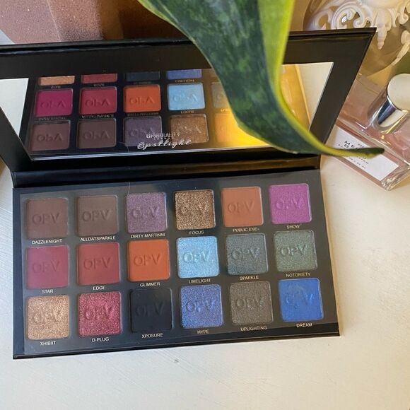 OPV Spotlight Eyeshadow Palette  - Picture 8 of 8